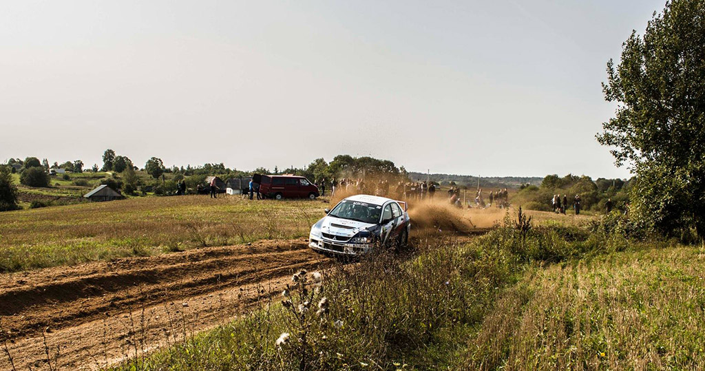 Nuo Lada Aurimas peršoko į rimtesnę techniką - Mitsubishi Lancer Evolution IX